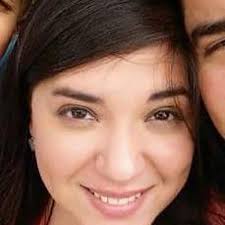 Bea Macias (@BeaLoMacias)