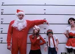 14 Hilarious Family Christmas Photos Funny Family Christmas Photos Funny Family Christmas Pictures Funny Christmas Photos