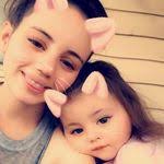 Cassandra Bof's Instagram, Twitter & Facebook