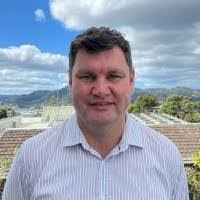 Darryl Mead's Instagram, Twitter & Facebook