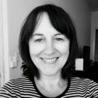 100+ "Petrakis" profiles