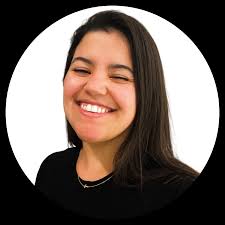 Thalia Horta's Instagram, Twitter & Facebook