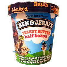 Chocoladeroomijs en vanilleroomijs met chocoladecake en stukken koekdeeg met chocostukjes. Review Ben Jerry S Limited Batch Peanut Butter Half Baked Ice Cream The Impulsive Buy