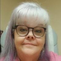 Debbie Ruhl's Instagram, Twitter & Facebook