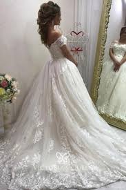 Split prom dresses 2021 ball gowns for women formal long off shoulder wedding evening party dresses with pockets 4.4 out of 5 stars 6 $79.99 $ 79. Off Shoulder Short Sleeves Lace Ball Gown Wedding Dress Vq