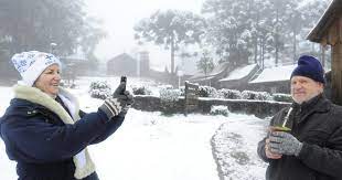Hi/low, realfeel®, precip, radar, & everything you need to be ready for the day, commute. Terca Foi O Dia De Matar A Saudade Da Neve Em Caxias Do Sul Pioneiro
