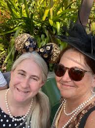 Here's a family pic with 3 of the best women