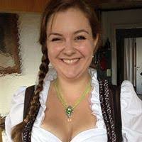 Vanessa Ellinger's Instagram, Twitter & Facebook