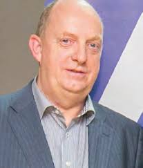 2015 MAGAZIN FÜR MARKETING UND JAHRESBROSCHÜRE DES MARKETING CLUB DRESDEN  E. V.