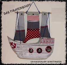 Hier gibt es weitere kostenlose einladungen zum ausdrucken, speziell als geburtstagseinladungen. E Book Wandutensilo Hangeutensilo Piratenschiff