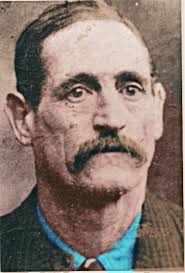 My Granddad was the Captain of the Grimsby Trawler the “ Wellard”. Sadly I  never knew him as he died at sea in 1948 and his body was brought into  Peterhead. Wondered