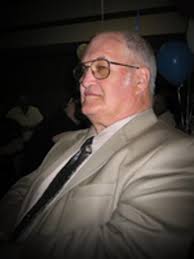 Robert C Lindquist Obituary