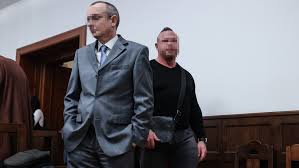 Richard m dumont is known for his work on assassin's creed: Index Belfold M Richard Mobiltelefonos Bizonyitasi Kiserletbe Kezdett