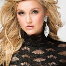 Ahwatukee woman in Miss USA contest