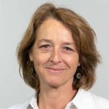 Très fière de partager cette belle nouvelle ! Non seulement je célébrais en  juin la fin de mon cycle d'études avec mention Distinction à McGill  University, mais j'ai également eu l'honneur de… |