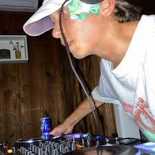 Stream jungle is massive (remix) by DNBWOZ