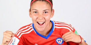 Joven futbolista chilena podría ser la primera en adjudicarse beca  deportiva en la Universidad de Stanford