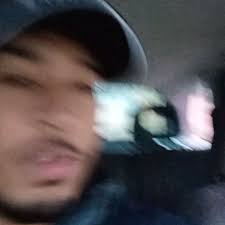 Meu pequeno, meu malandro, nunca fez mal pra ninguém bem pelo contrário só  nós trouxe alegrias... hj partiu me esperou chegar para lhe dar adeus e  descansou 😭😭😭 nunca vou te esquecer, vou pensar em ti ...