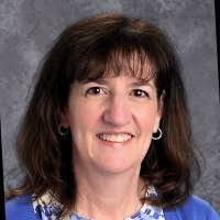 Karen Schade's Instagram, Twitter & Facebook