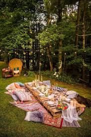 Boho Al Fresco Outdoor Dining Alfresco Outdoordining Gardenparty Summerpart In 2020 Sommerfest Ideen Party Garten Hochzeit Wald