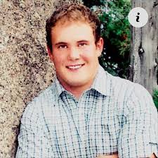 Glenda Grover's Instagram, Twitter & Facebook