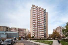 Aktuelle öffnungszeiten von rossmann sowie telefonnummer und adresse. 3 Zimmer Wohnung Zu Vermieten Stuttgarter Allee 17 04209 Leipzig Grunau Mitte Mapio Net