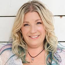 Cindy Morton's Instagram, Twitter & Facebook