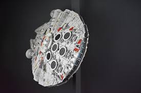 If you have lego news, new images or something else to tell us about, send us a message. Figuholder Mount For Your Lego Millennium Falcon 75192 Markenwelt Voegele