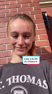 A day in the life of STUdent Emily Green! 💛📚💚 #StThomasU #University  #StudentLife