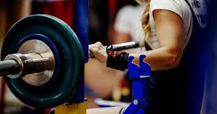 Powerlifting training is a great way to build strength and physical power and add slabs of thick muscle to your physique. How To Start Powerlifting As A Woman What You Need To Know Girls Gone Strong