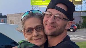 Tabatha Odell's Instagram, Twitter & Facebook