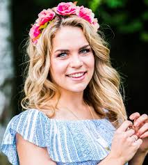 Check mijn website of instagram @klaasje_meijer om te zien. Klaasje Meijer K3 Wiki Fandom