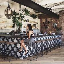 The Best Vegan Restaurant In Los Angeles For People Who Aren T Even Vegan Whitney E Rd Restaurant Design Restaurant Decor Restaurant Interior