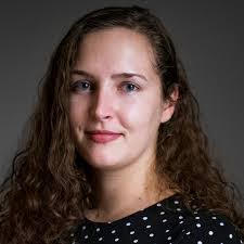 Danielle Hess's Instagram, Twitter & Facebook