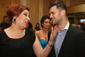 În acest moment, isabela este cea mai importantă pentru oana roman și nu vrea ca micuța ei să fie afectată de tot ce se întâmplă cu tatăl ei. Marius Elisei Primele DeclaraÈ›ii DupÄƒ DespÄƒrÈ›irea De Oana Roman È™i Despre Afacerea Familiei Financiar Imi Merge Bine Stiri Vedete Si Evenimente Viva Ro