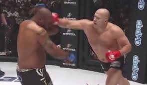 I ranking atp (ufficialmente fedex atp rankings per motivi di sponsorizzazione) sono le classifiche mondiali dei tennisti professionisti uomini in singolare e in doppio stilate dall'association of tennis professionals (atp), l'associazione che riunisce i giocatori professionisti del tennis maschile di tutto il mondo. Emelianenko Lepszy W Starciu Legend Mma Rywal Znokautowany Po Raz Pierwszy Od 14 Lat