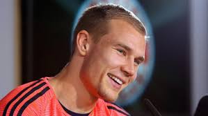 Wia wollten von den wienern wissen, wos sie so von da wödmeistaschoft wissn. Myfcbayern November 2015
