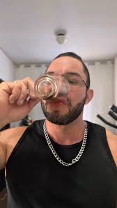 No uso de Mounjaro, Ozempic e outras canetas, a pergunta é comum: “Existe  algum suplemento que ajude em sintomas como cansaço, fadiga, cãibras e dor  de cabeça?” Se fosse para citar um