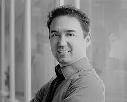 Eric Eakin's Instagram, Twitter & Facebook