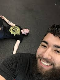 Good morning, it's Saturday so cheer up!! Let start a feud