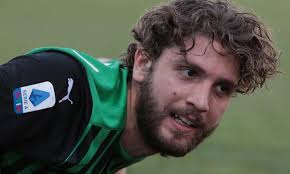 Manca solo l'ufficialità, che dovrebbe arrivare a giorni. Locatelli Alla Juve Un Compagno Del Sassuolo Lo Saluta Campione Dentro E Fuori Dal Campo Foto Ilbianconero Com