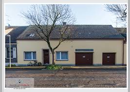 531 häuser zum kauf in wesel auf immobilo.de ✓ egal ob reihenhaus, einfamilienhaus oder stadtvilla ✓ mit immobilo.de das traumhaus finden und kaufen! Bauernhof Reihenhaus In Wesel Buderich Zu Verkaufen