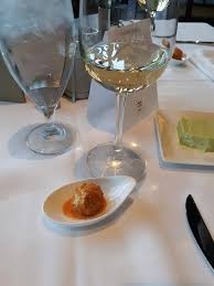 The dining room is open for dinner service. Dining Room At Kendall College Restaurant In Chicago Diningchicago Com