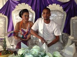 This Somali Traditional Clothes As You Can See This Two People When There Is Events The Man Is Wear African Traditional Wedding African Wedding Somali Wedding