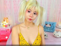 Ninibambi422 (20 YO woman) XXX hot live cam sex show - Chat and webcam sex  with Ninibambi422