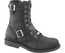 The boots you wear when you ride are critical for your comfort and safety but when you are not on your bike, your footwear defines your style. Ranger Cruising Harley Davidson Footwear