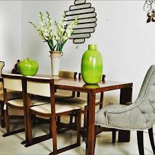 سفرة طعام مودرن تجدونها في الطابق الأعلى من هوم ثيرابي الرياض شارع التخصصي Dinningtable Homeaccessories Accessori Home Decor Dining Chairs Dining Table