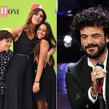 May 26, 2021 · un giudice di los angeles ha negato la testimonianza dei figli nella causa del divorzio contro brad pitt. Francesco Renga Ringrazio Ambra Abbiamo Messo I Figli Al Centro Del Nostro Rapporto