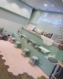 Interior Design Courses Online Homedecorationfurniture Id 1603979769 Sala De Beleza Projeto De Salao De Beleza Interior De Salao De Beleza