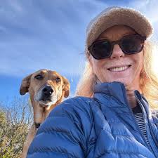 I'm a Superhost and have never yet had to refund a stay, although I did  once voluntarily refund a guest 50% when we had a problem with our hot  water. My sister